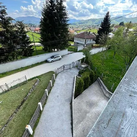 Vikendica Naila * Sarajevo