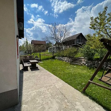 Vikendica Naila Sarajevo